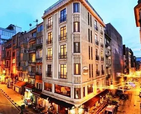 Lejlighedshotel Iq 3*