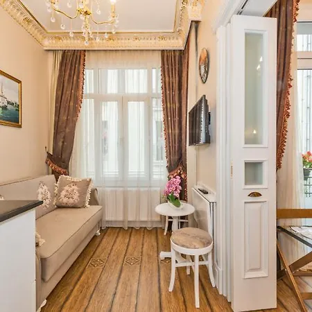 Aparthotel Iq