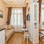 Aparthotel Iq