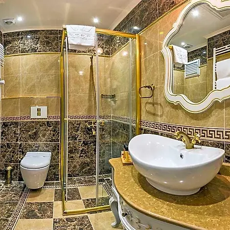 Aparthotel Iq