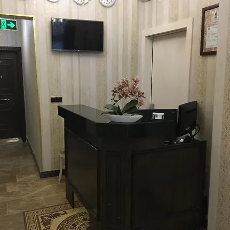 Iq Aparthotel